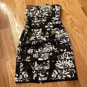 Brand new, no tags. never worn